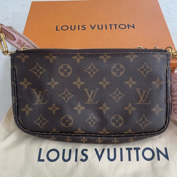 Authentic Louis Vuitton LV Multi Pochette Accessoires Crossbody - Picture 5 of 14